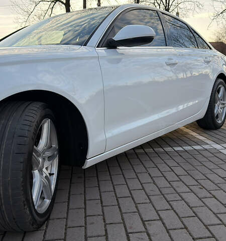 Белый Ауди А6, объемом двигателя 1.98 л и пробегом 150 тыс. км за 17600 $, фото 12 на Automoto.ua