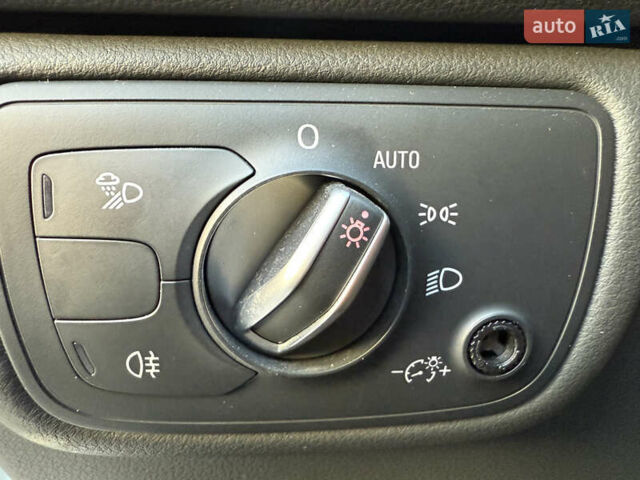 Белый Ауди А6, объемом двигателя 1.97 л и пробегом 180 тыс. км за 19500 $, фото 16 на Automoto.ua