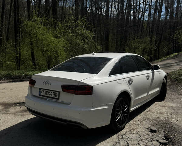 Ауді А6 2015 у Києві на Automoto.ua Білий Ауді А6, об'ємом двигуна 3 л та пробігом 167 тис. км за 19000 $, фото 5 на Automoto.ua