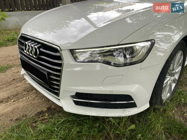 Белый Ауди А6, объемом двигателя 3 л и пробегом 120 тыс. км за 19200 $, фото 2 на Automoto.ua