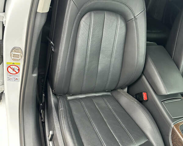 Білий Ауді А6, об'ємом двигуна 1.97 л та пробігом 202 тис. км за 25000 $, фото 26 на Automoto.ua