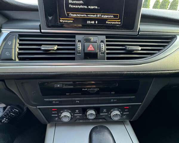 Белый Ауди А6, объемом двигателя 1.8 л и пробегом 260 тыс. км за 15900 $, фото 21 на Automoto.ua