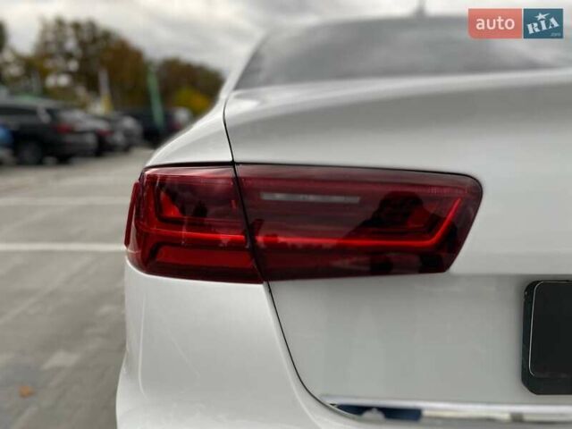 Білий Ауді А6, об'ємом двигуна 3 л та пробігом 172 тис. км за 17990 $, фото 12 на Automoto.ua