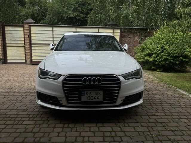 Белый Ауди А6, объемом двигателя 3 л и пробегом 170 тыс. км за 18800 $, фото 1 на Automoto.ua