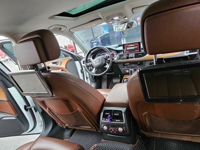 Белый Ауди А6, объемом двигателя 3 л и пробегом 167 тыс. км за 24800 $, фото 10 на Automoto.ua