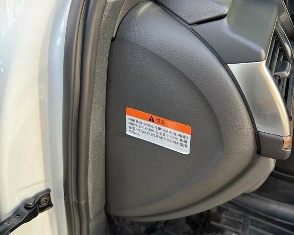 Білий Ауді А6, об'ємом двигуна 2.97 л та пробігом 197 тис. км за 33000 $, фото 10 на Automoto.ua