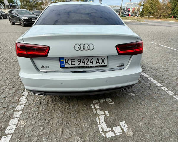 Белый Ауди А6, объемом двигателя 1.97 л и пробегом 155 тыс. км за 22500 $, фото 5 на Automoto.ua