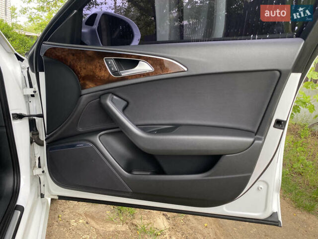 Белый Ауди А6, объемом двигателя 3 л и пробегом 120 тыс. км за 19200 $, фото 11 на Automoto.ua