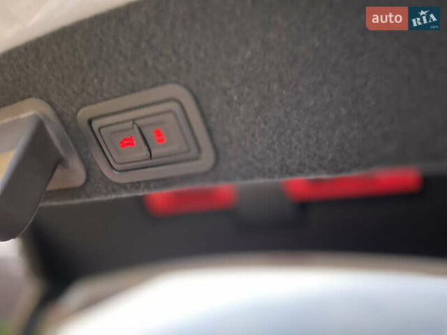 Белый Ауди А6, объемом двигателя 1.97 л и пробегом 161 тыс. км за 18900 $, фото 30 на Automoto.ua