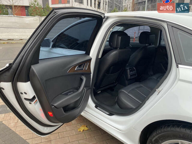 Белый Ауди А6, объемом двигателя 2 л и пробегом 120 тыс. км за 20990 $, фото 37 на Automoto.ua