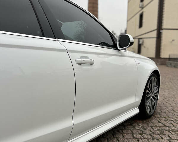 Белый Ауди А6, объемом двигателя 2 л и пробегом 128 тыс. км за 18500 $, фото 11 на Automoto.ua