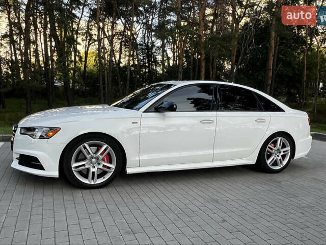 Белый Ауди А6, объемом двигателя 1.98 л и пробегом 160 тыс. км за 18000 $, фото 13 на Automoto.ua