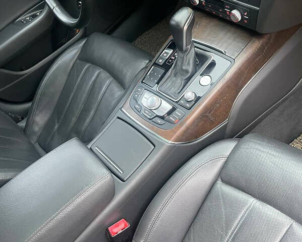 Білий Ауді А6, об'ємом двигуна 1.97 л та пробігом 143 тис. км за 22000 $, фото 21 на Automoto.ua