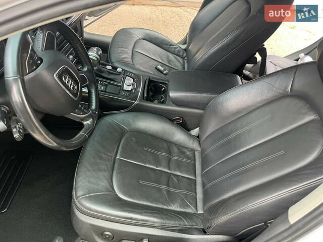 Белый Ауди А6, объемом двигателя 3 л и пробегом 199 тыс. км за 25000 $, фото 19 на Automoto.ua