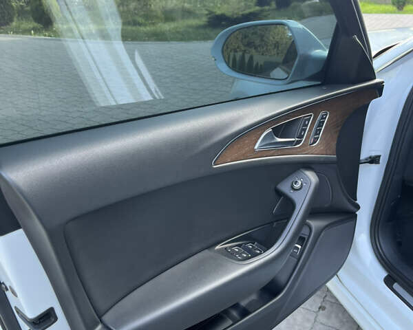 Белый Ауди А6, объемом двигателя 1.97 л и пробегом 156 тыс. км за 21000 $, фото 9 на Automoto.ua