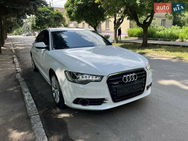 Белый Ауди А6, объемом двигателя 3 л и пробегом 199 тыс. км за 25000 $, фото 4 на Automoto.ua