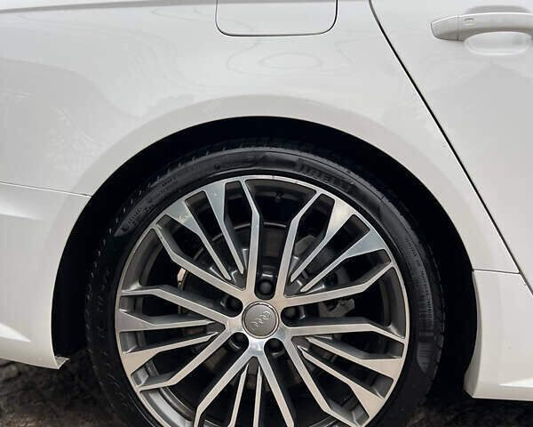 Белый Ауди А6, объемом двигателя 2 л и пробегом 128 тыс. км за 18500 $, фото 13 на Automoto.ua