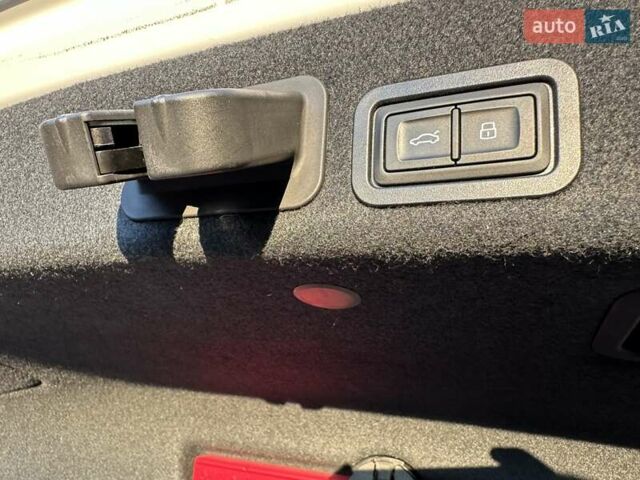 Ауди А6 2015 в Полтаве на Automoto.ua Белый Ауди А6, объемом двигателя 1.97 л и пробегом 85 тыс. км за 26500 $, фото 51 на Automoto.ua