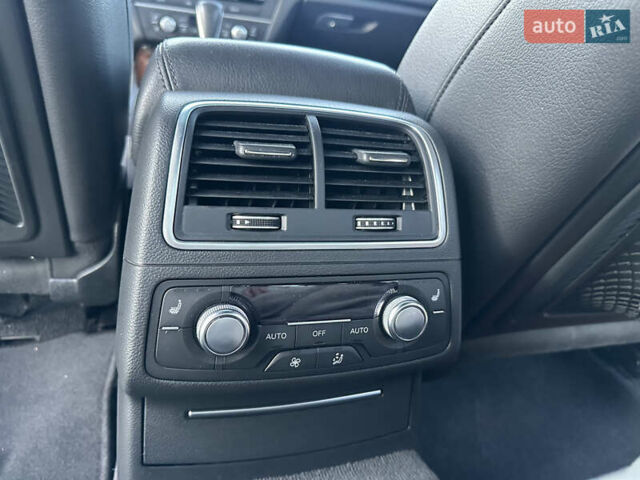 Белый Ауди А6, объемом двигателя 3 л и пробегом 214 тыс. км за 19000 $, фото 12 на Automoto.ua