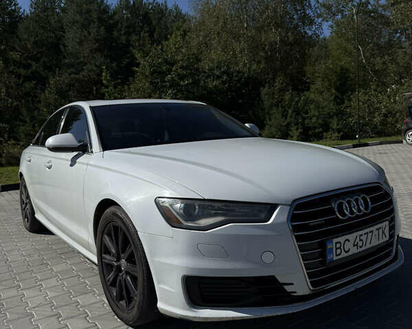 Белый Ауди А6, объемом двигателя 1.98 л и пробегом 200 тыс. км за 12800 $, фото 2 на Automoto.ua
