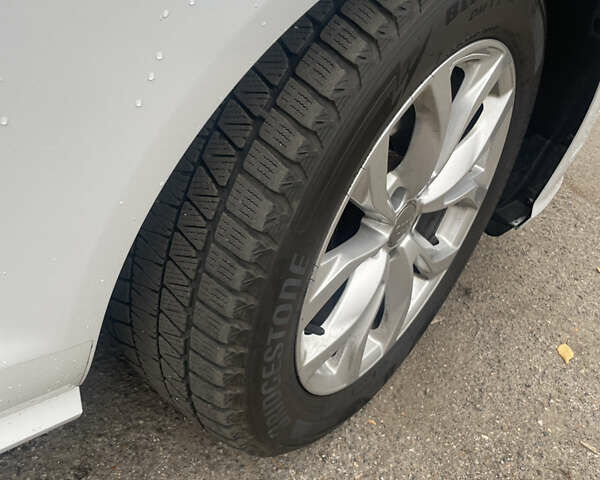 Белый Ауди А6, объемом двигателя 1.97 л и пробегом 143 тыс. км за 22000 $, фото 13 на Automoto.ua