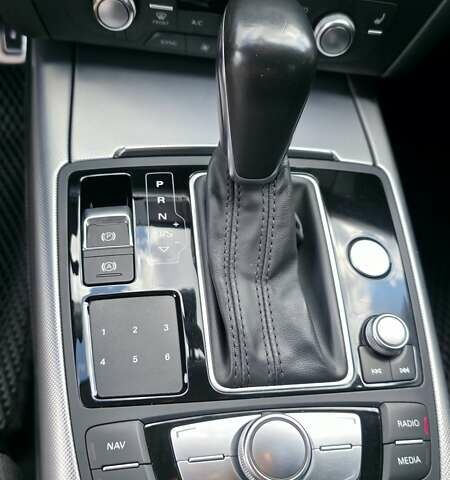 Белый Ауди А6, объемом двигателя 1.8 л и пробегом 199 тыс. км за 19900 $, фото 9 на Automoto.ua