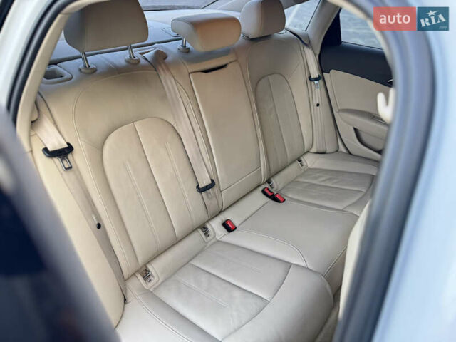 Белый Ауди А6, объемом двигателя 1.98 л и пробегом 150 тыс. км за 14999 $, фото 40 на Automoto.ua