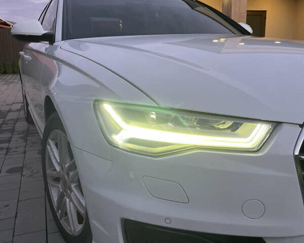 Белый Ауди А6, объемом двигателя 1.97 л и пробегом 161 тыс. км за 18900 $, фото 5 на Automoto.ua