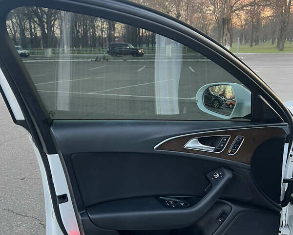 Білий Ауді А6, об'ємом двигуна 1.97 л та пробігом 56 тис. км за 20700 $, фото 22 на Automoto.ua