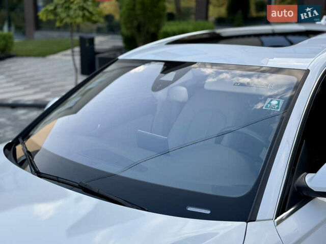 Белый Ауди А6, объемом двигателя 1.98 л и пробегом 150 тыс. км за 14999 $, фото 19 на Automoto.ua