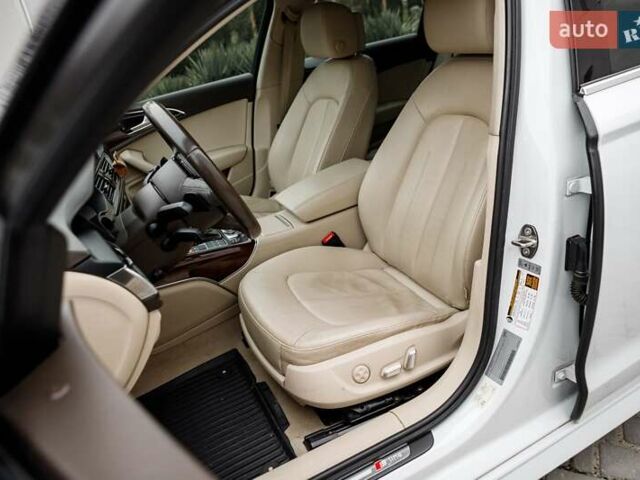 Білий Ауді А6, об'ємом двигуна 1.98 л та пробігом 216 тис. км за 19000 $, фото 27 на Automoto.ua