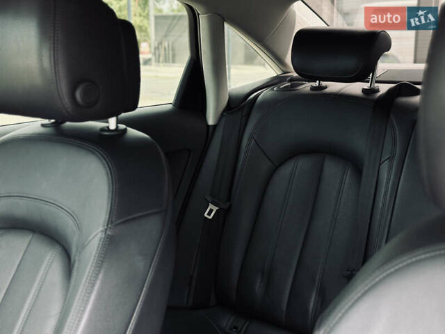 Белый Ауди А6, объемом двигателя 2.97 л и пробегом 190 тыс. км за 20999 $, фото 36 на Automoto.ua