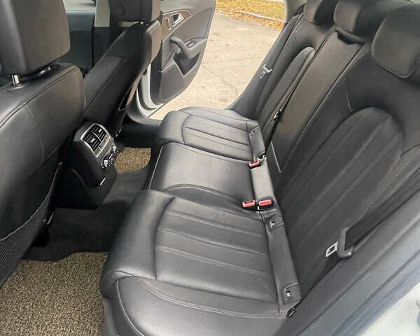Білий Ауді А6, об'ємом двигуна 1.97 л та пробігом 143 тис. км за 22000 $, фото 23 на Automoto.ua