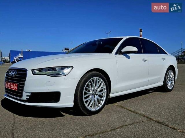 Белый Ауди А6, объемом двигателя 2 л и пробегом 128 тыс. км за 21300 $, фото 2 на Automoto.ua
