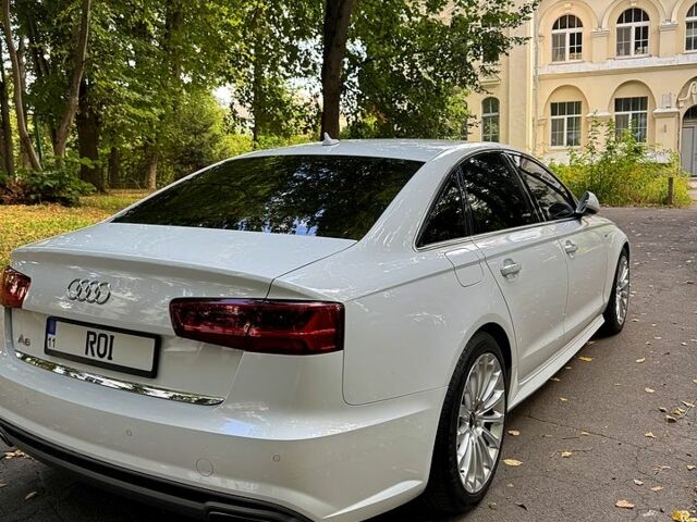 Белый Ауди А6, объемом двигателя 2 л и пробегом 120 тыс. км за 17900 $, фото 2 на Automoto.ua