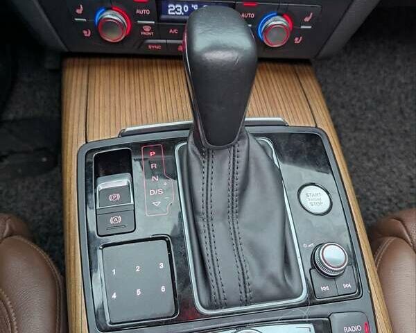 Білий Ауді А6, об'ємом двигуна 3 л та пробігом 176 тис. км за 19100 $, фото 24 на Automoto.ua