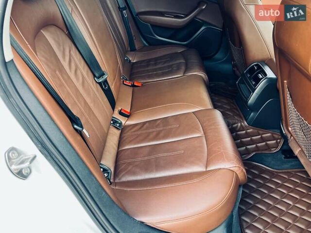 Білий Ауді А6, об'ємом двигуна 1.97 л та пробігом 240 тис. км за 21999 $, фото 7 на Automoto.ua