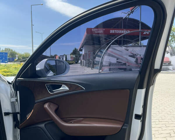 Ауді А6 2015 у Ужгороді на Automoto.ua Білий Ауді А6, об'ємом двигуна 1.97 л та пробігом 144 тис. км за 24000 $, фото 12 на Automoto.ua