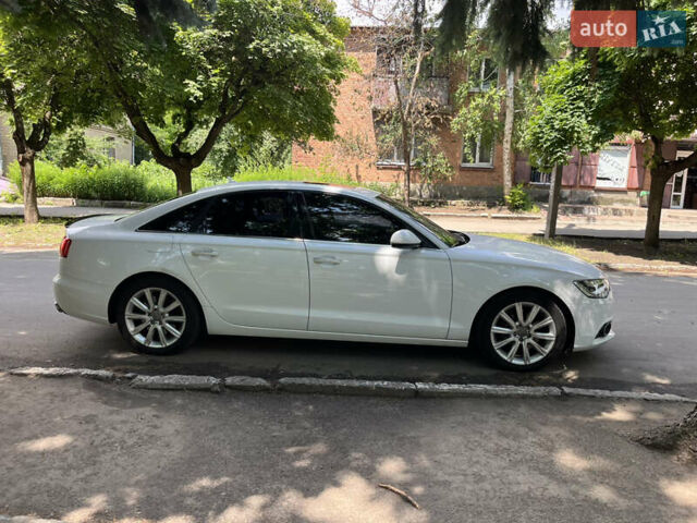 Белый Ауди А6, объемом двигателя 3 л и пробегом 199 тыс. км за 25000 $, фото 3 на Automoto.ua