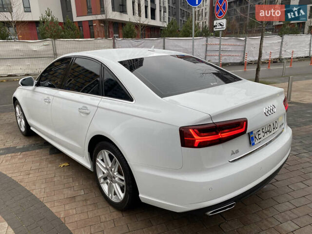 Белый Ауди А6, объемом двигателя 2 л и пробегом 120 тыс. км за 20990 $, фото 5 на Automoto.ua