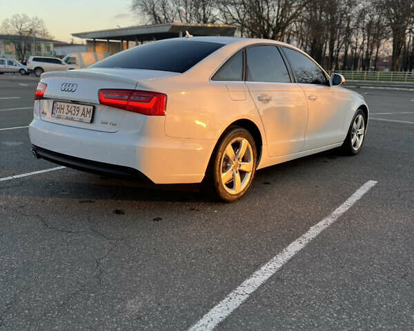 Білий Ауді А6, об'ємом двигуна 1.97 л та пробігом 56 тис. км за 20700 $, фото 6 на Automoto.ua