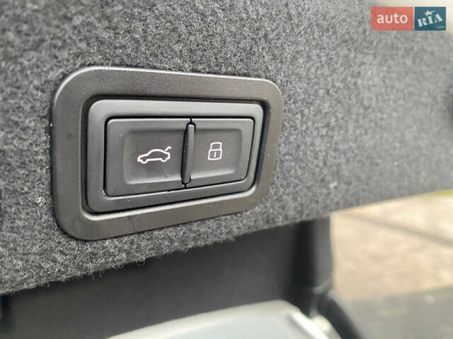 Белый Ауди А6, объемом двигателя 2 л и пробегом 120 тыс. км за 20990 $, фото 28 на Automoto.ua