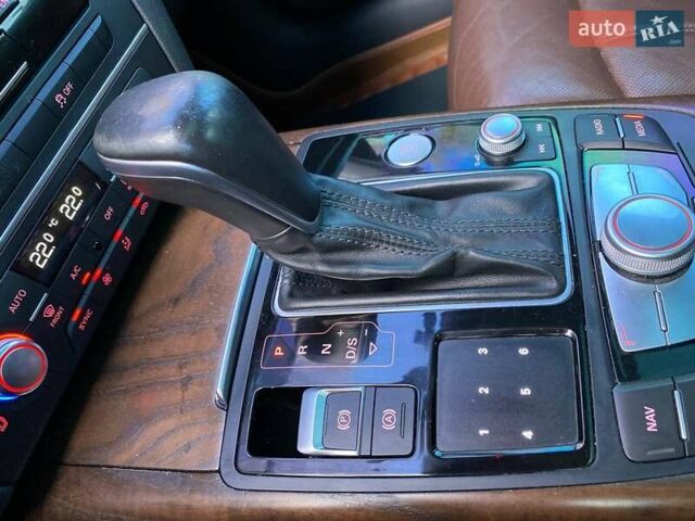 Білий Ауді А6, об'ємом двигуна 1.97 л та пробігом 255 тис. км за 20600 $, фото 26 на Automoto.ua