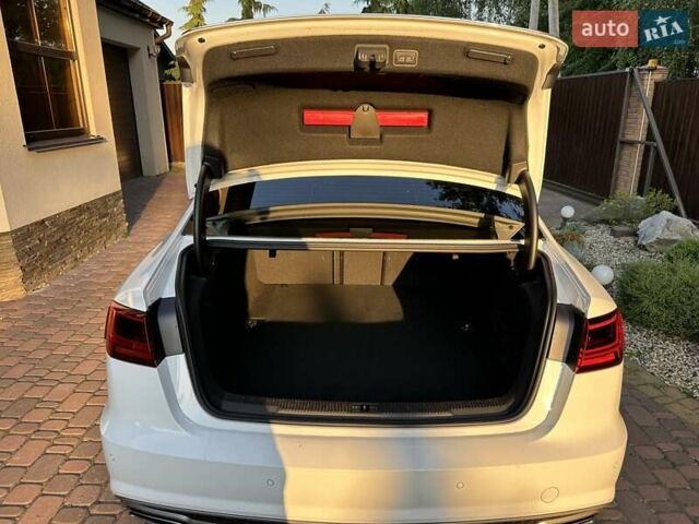 Ауди А6 2015 в Полтаве на Automoto.ua Белый Ауди А6, объемом двигателя 1.97 л и пробегом 85 тыс. км за 26500 $, фото 52 на Automoto.ua