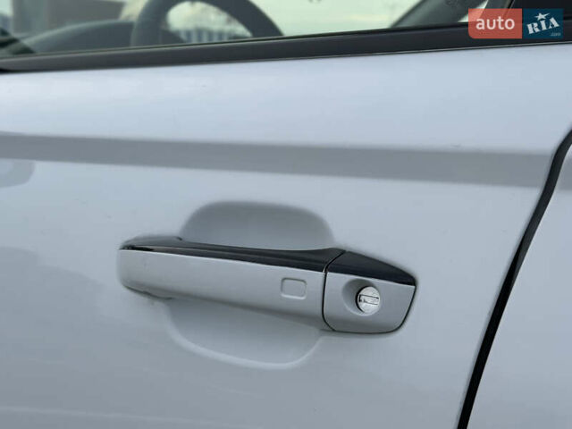 Белый Ауди А6, объемом двигателя 2.97 л и пробегом 206 тыс. км за 24900 $, фото 16 на Automoto.ua