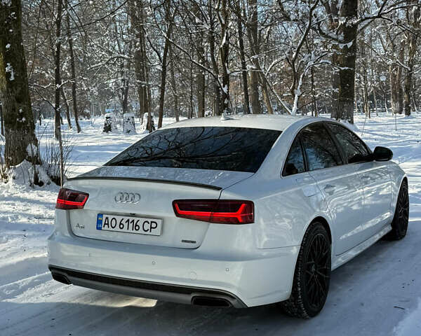 Белый Ауди А6, объемом двигателя 1.98 л и пробегом 220 тыс. км за 18700 $, фото 2 на Automoto.ua
