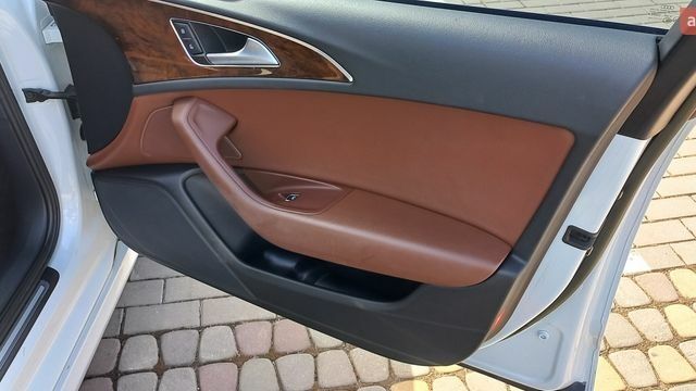 Белый Ауди А6, объемом двигателя 1.98 л и пробегом 214 тыс. км за 15500 $, фото 38 на Automoto.ua