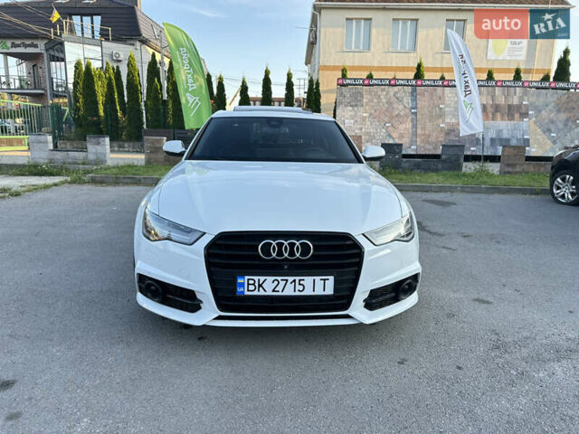 Белый Ауди А6, объемом двигателя 3 л и пробегом 214 тыс. км за 19000 $, фото 1 на Automoto.ua