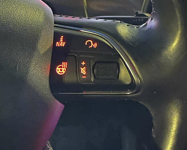 Белый Ауди А6, объемом двигателя 2.97 л и пробегом 195 тыс. км за 20000 $, фото 10 на Automoto.ua