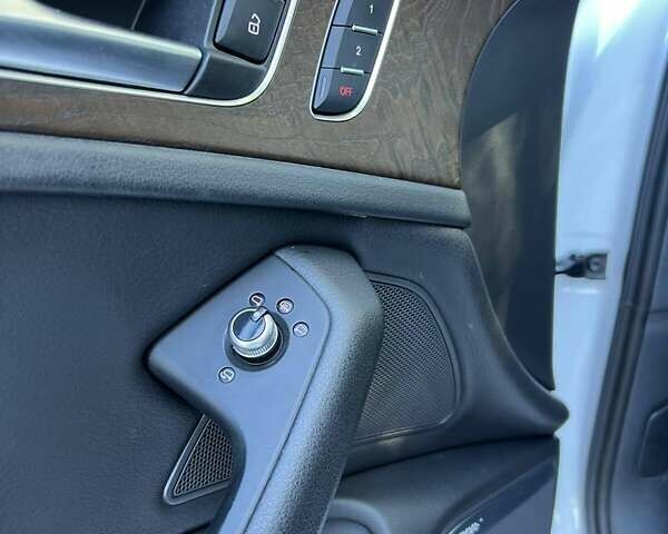 Белый Ауди А6, объемом двигателя 3 л и пробегом 185 тыс. км за 18400 $, фото 9 на Automoto.ua